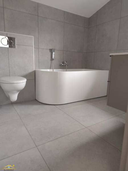 ff369a31-82dc-4fc3-a9cb-ec13cfe935fe (1).jpg