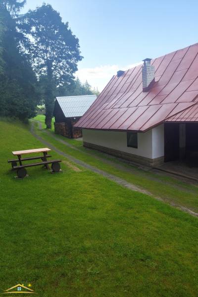 ChatGPT Image 20. 10. 2025, 11_14_43.png