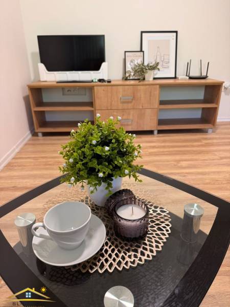 913227_f8d5cc1d959f081d6d715812ce21f7f8 (2).jpg