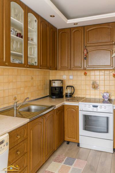 ChatGPT Image 3. 12. 2025, 09_10_13.png