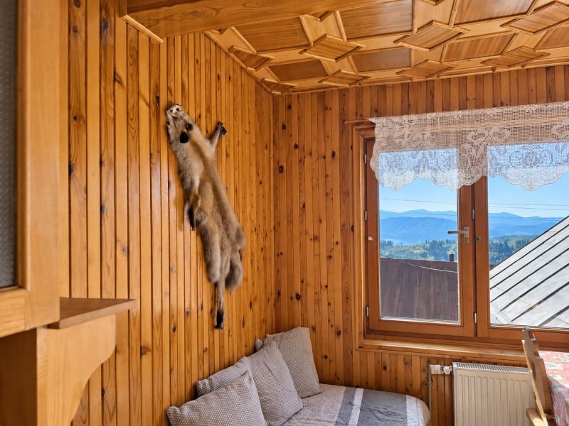 05_spolocenska_miestnost_s_vyhladom.jpg